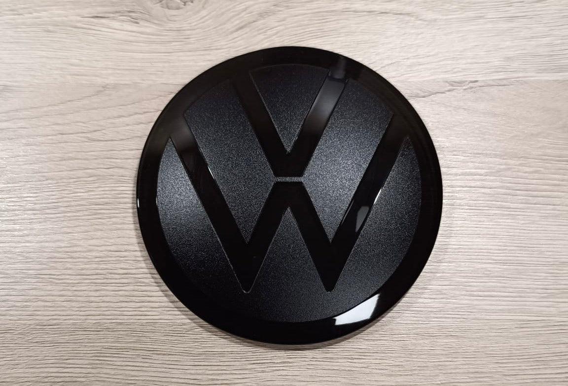 VW Golf 8 Emblem Logo Front Schwarz