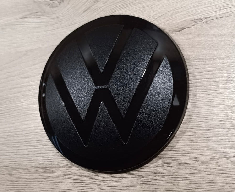 VW Golf 8 Emblem Logo Front Schwarz