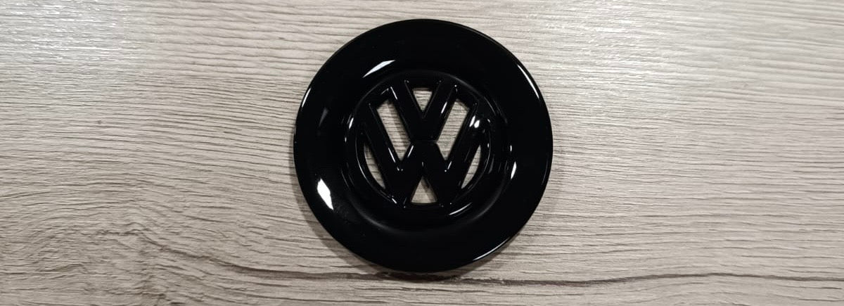 VW T5 Lenkrad Emblem schwarz 2.teilig