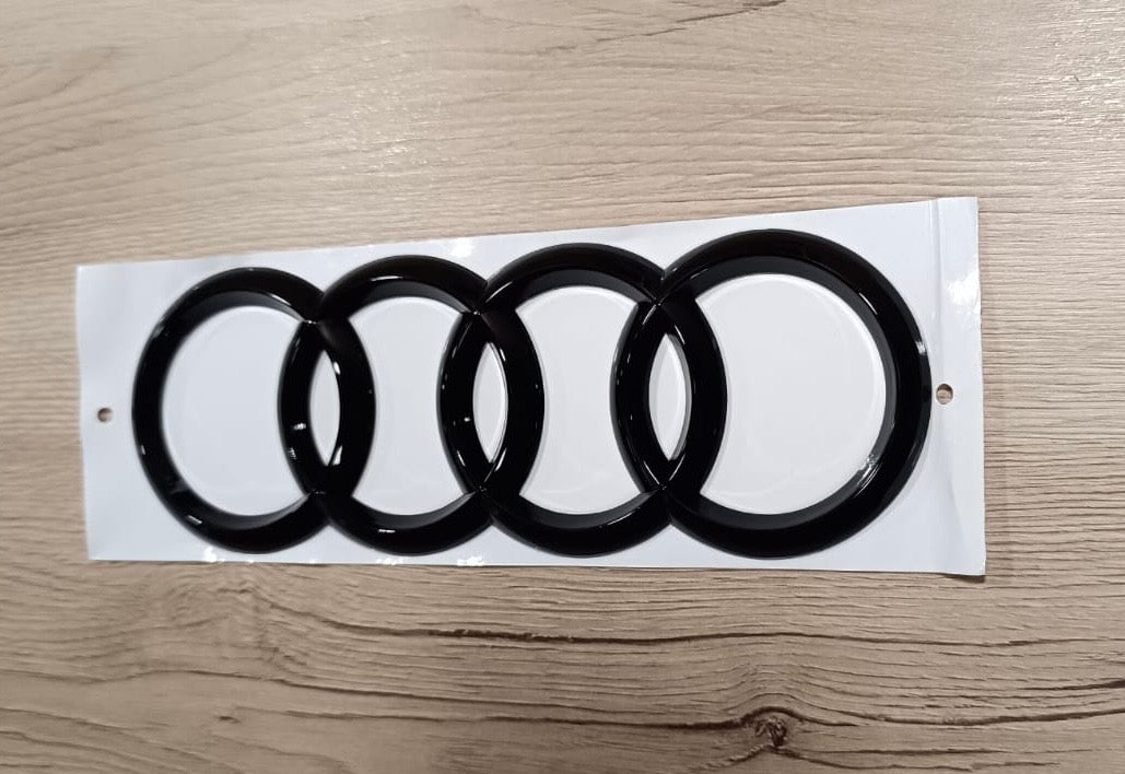 Audi Q3 Emblem Schwarz