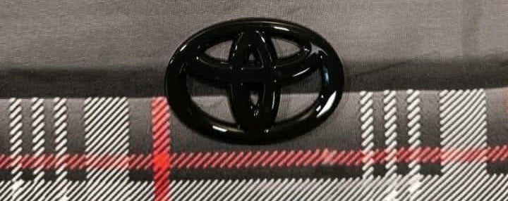 Toyota Corolla Yaris CHR RAV4 Lenkrad Emblem schwarz