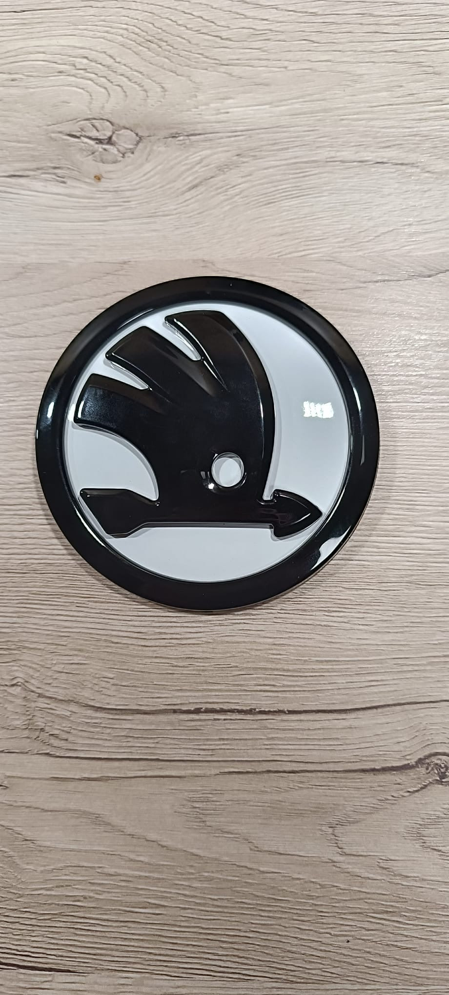 Skoda 100mm Emblem Logo Schwarz Weiß